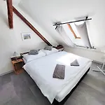 Romanticky Pokojicek V Podkrovi R5