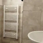 Romanticky Pokojicek V Podkrovi R5 Privatunterkunft Prag